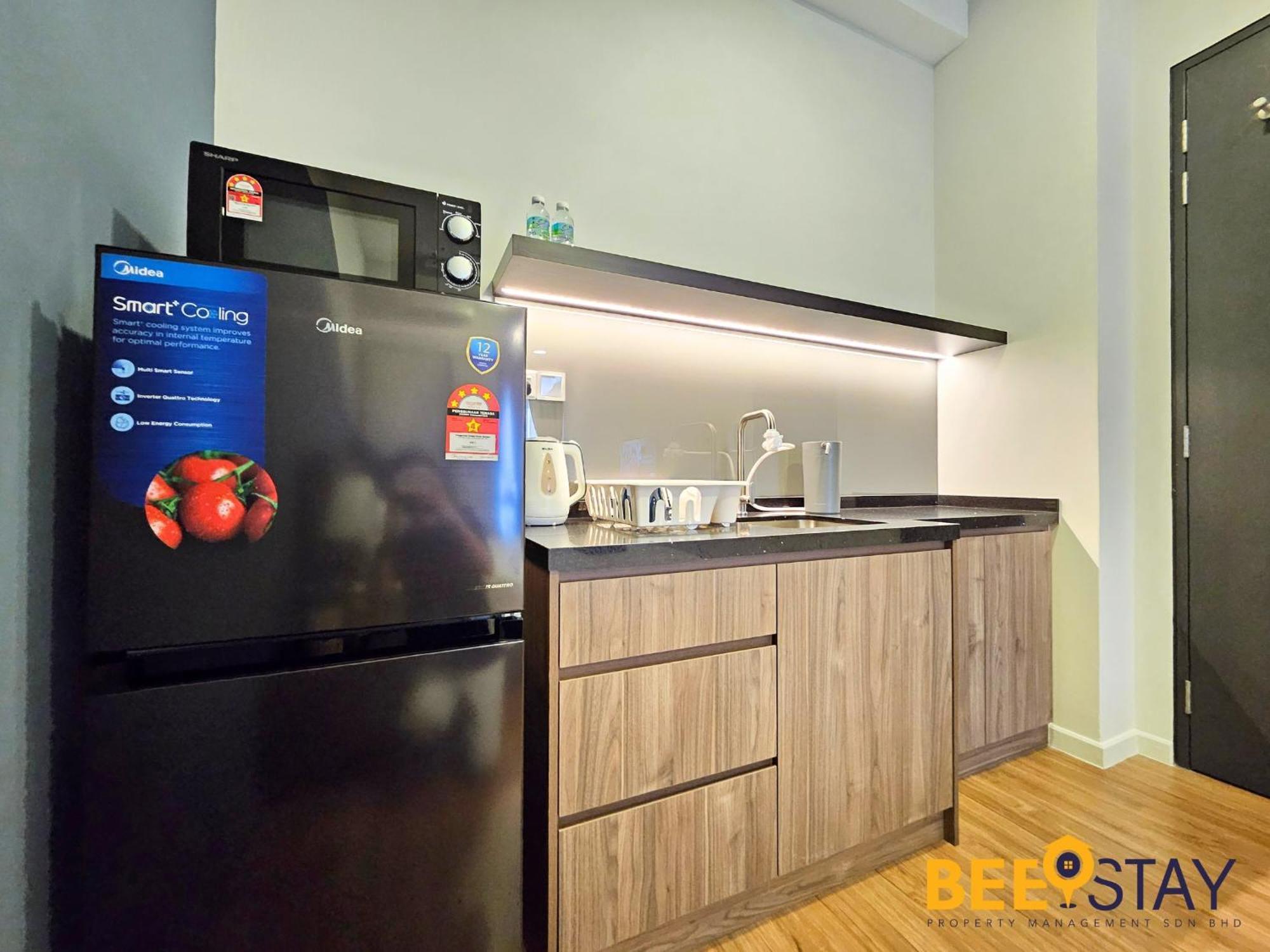 Apartment Sunway Velocity 2 Connected With Mall & Mrt For 2 Pax *