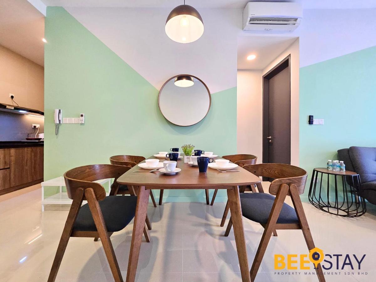 Sunway Velocity 2 Connected With Mall & Mrt For 2 Pax Pangsapuri